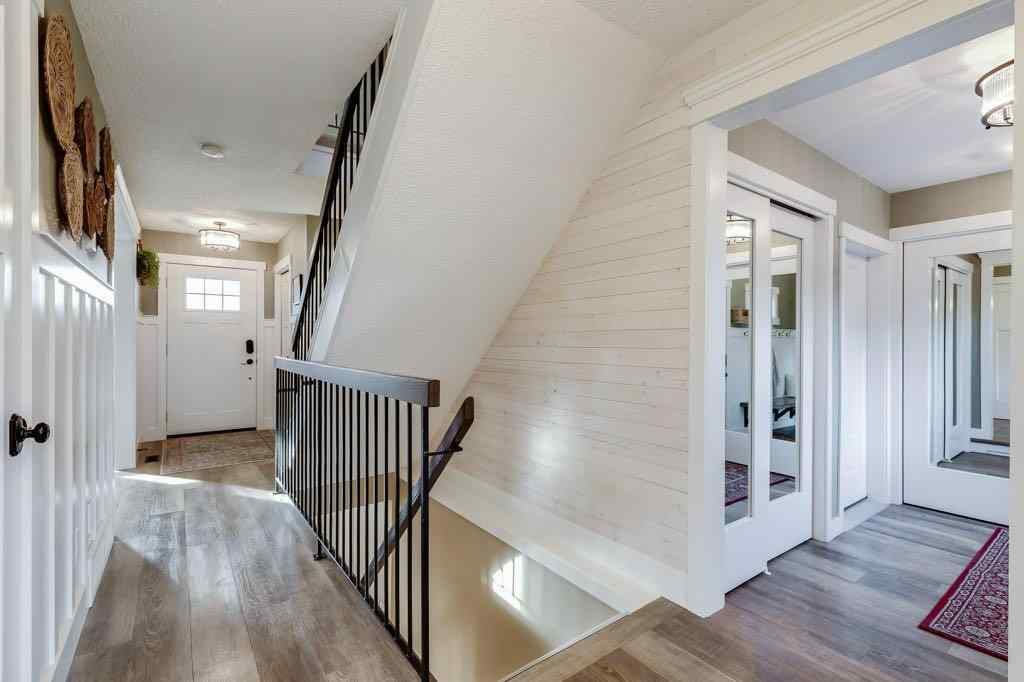 MLS&reg; # A2270466 - 1220 Meadowbrook Drive SE in Meadowbrook Airdrie, Residential Open Houses