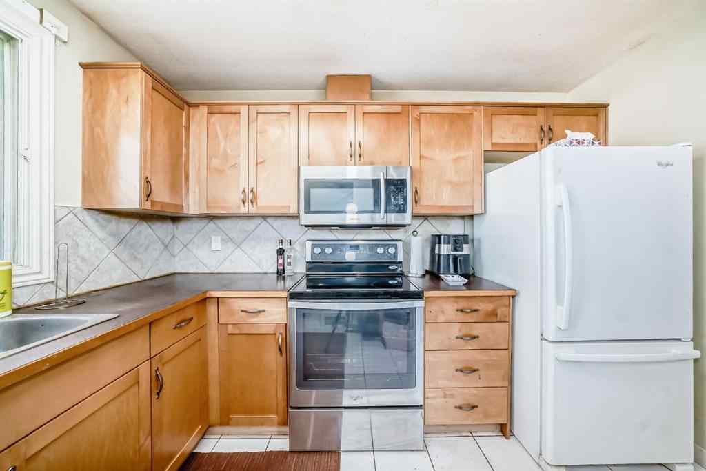 MLS&reg; # A2270469 - 247 Bracewood Road SW in Braeside Calgary, Residential Open Houses