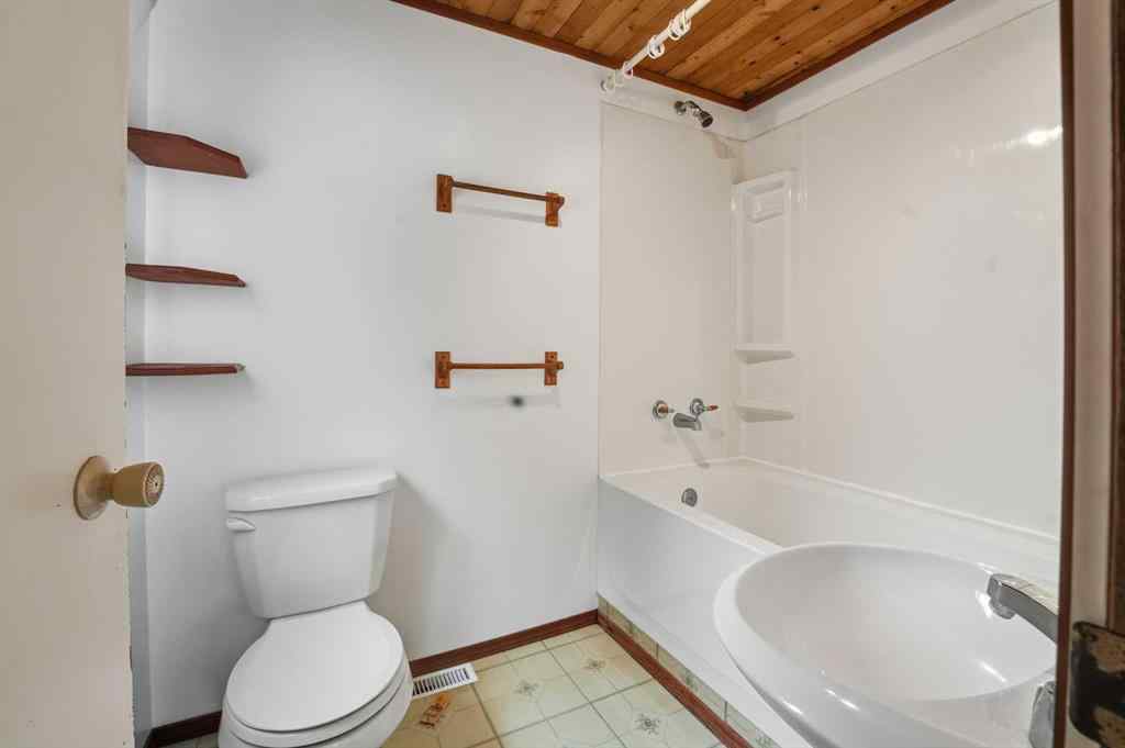 MLS&reg; # A2270473 - Unit #109 35306 Range Road 42   in Red Raven Acres Rural Red Deer County, Residential Open Houses