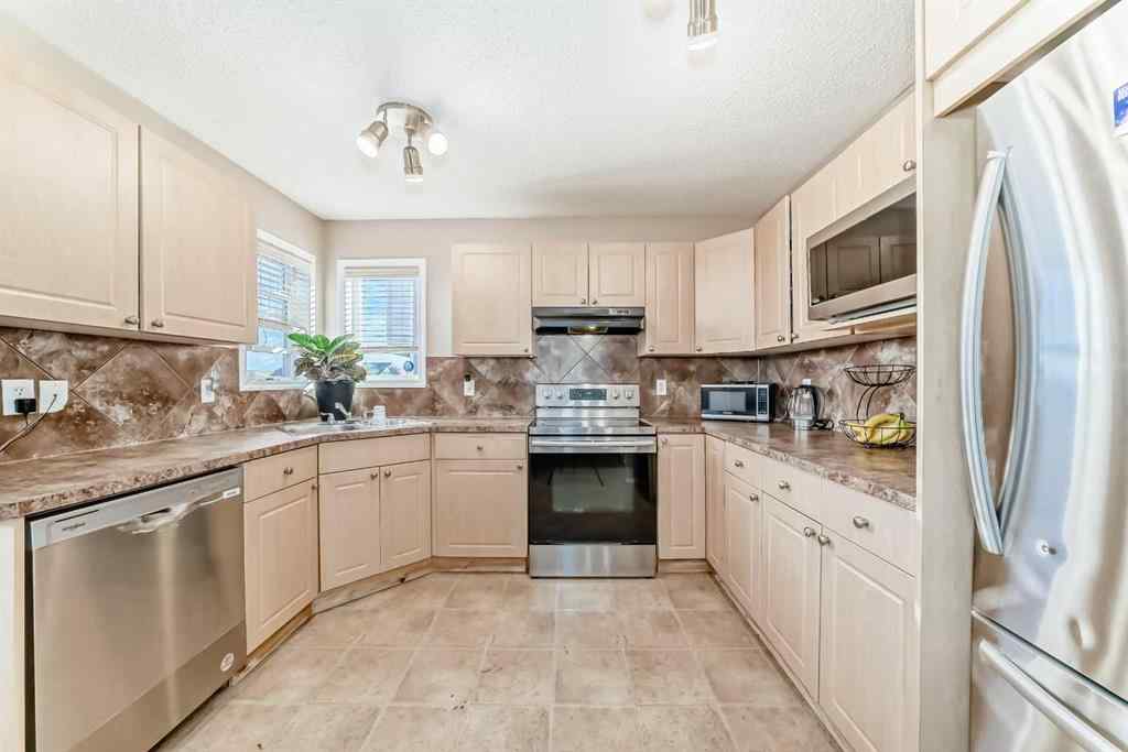 MLS® A2270474 - 79 Saddlebrook Common NE in Saddle Ridge Calgary, Residential