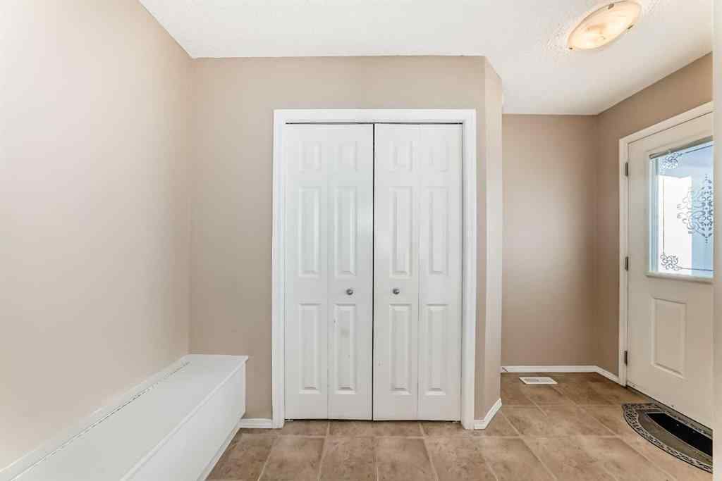 MLS® A2270474 - 79 Saddlebrook Common NE in Saddle Ridge Calgary, Residential