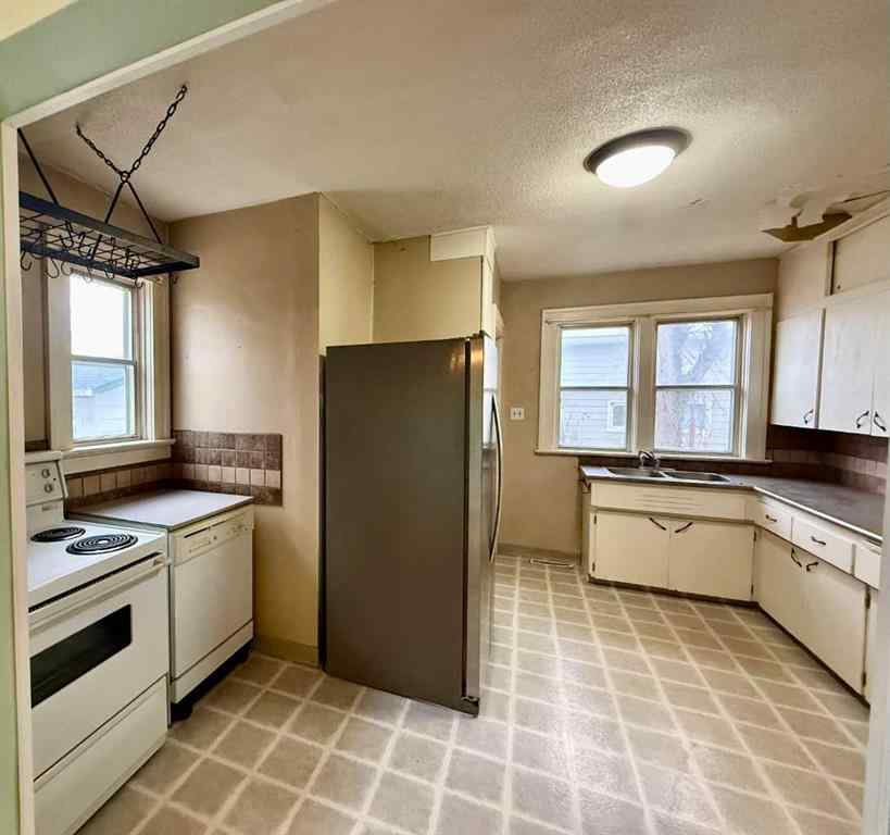 MLS&reg; # A2270476 - 5115 46 Street  in NONE Provost, Residential Open Houses