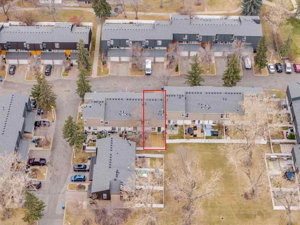 MLS® A2270480 - 25 Brae Glen Court SW in Braeside Calgary, Residential