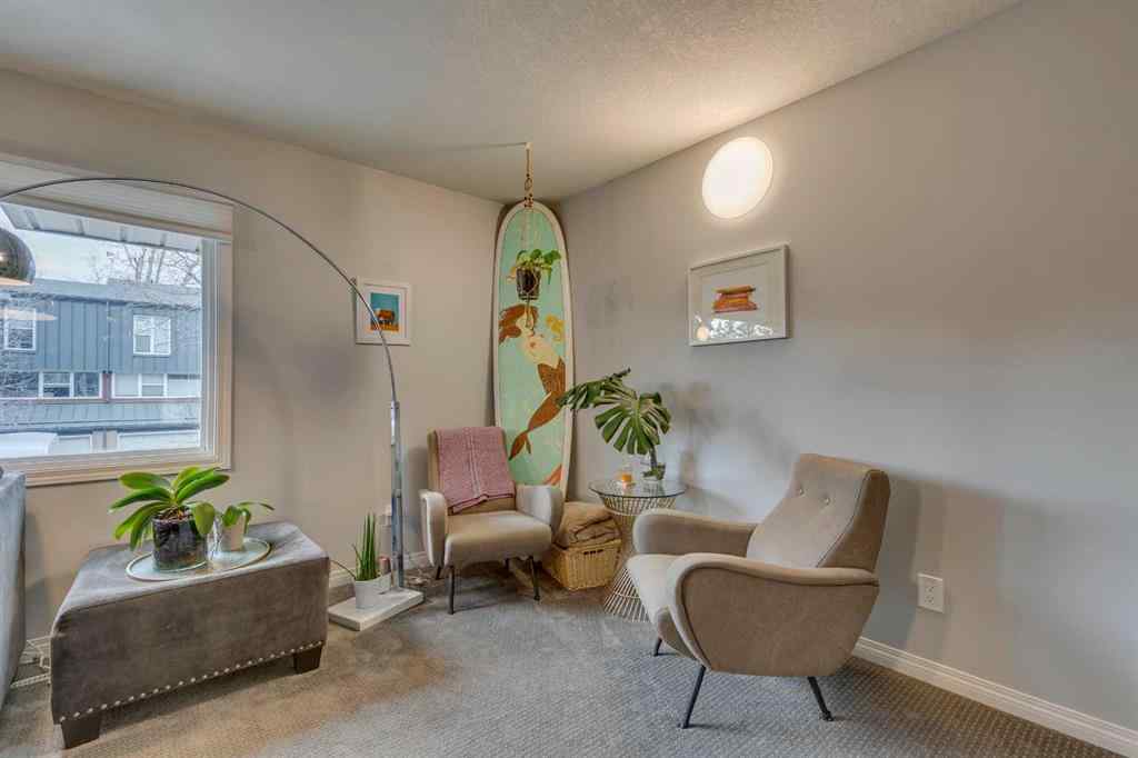 MLS® A2270480 - 25 Brae Glen Court SW in Braeside Calgary, Residential