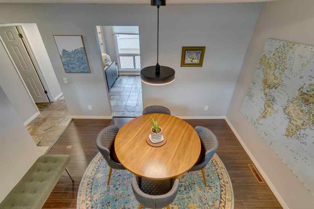 MLS® A2270480 - 25 Brae Glen Court SW in Braeside Calgary, Residential