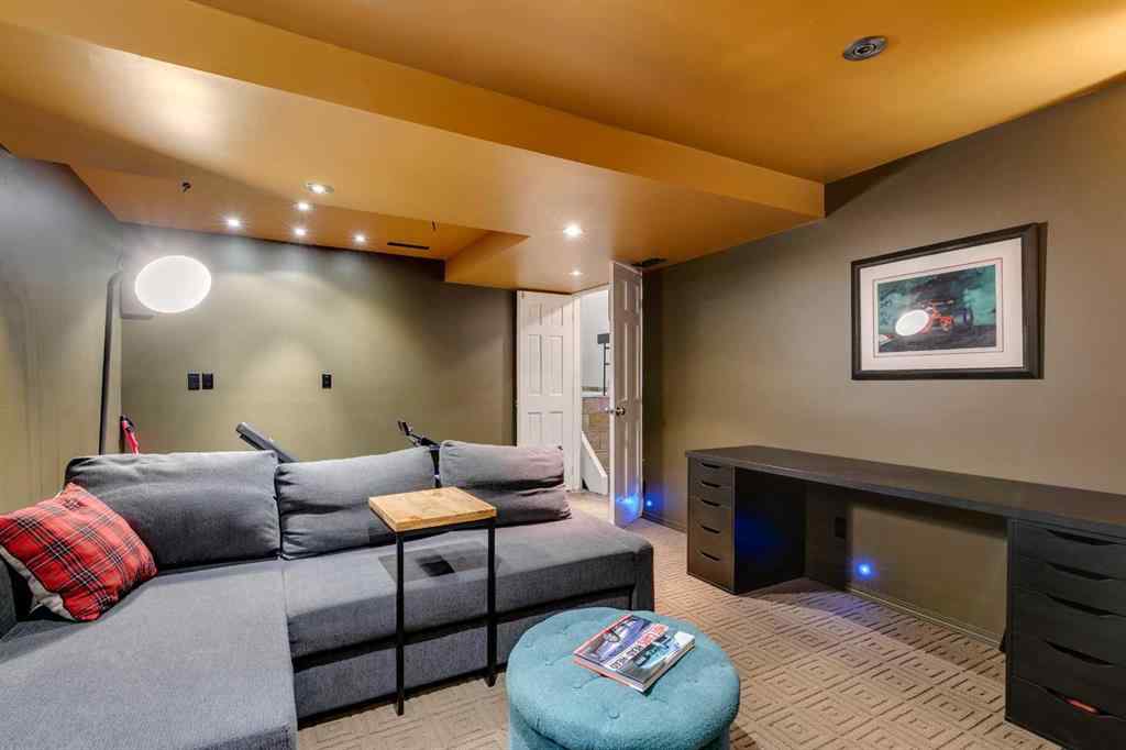 MLS® A2270480 - 25 Brae Glen Court SW in Braeside Calgary, Residential