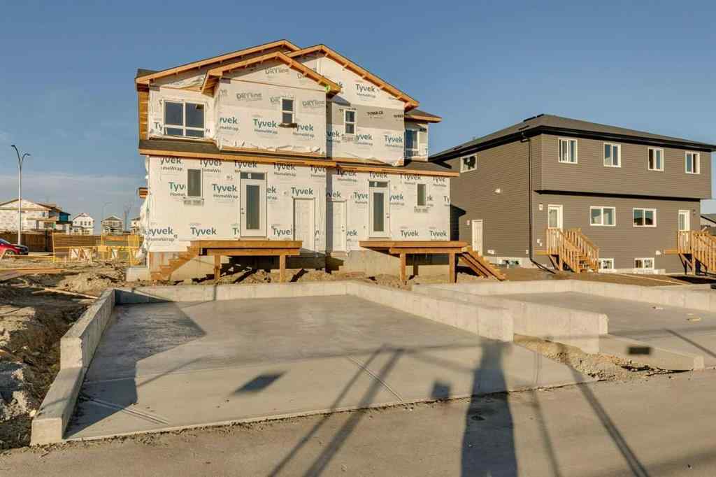 MLS&reg; # A2270482 - 121 Bridgeport Gate N in Bridgeport Chestermere, Residential Open Houses