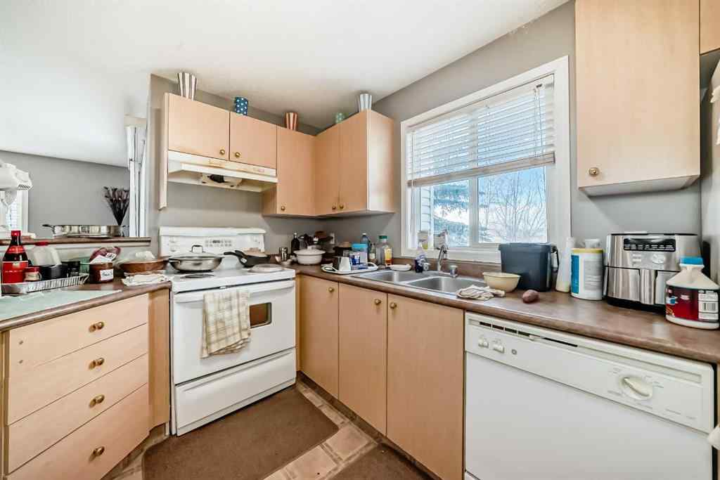 MLS&reg; # A2270486 - Unit #3211 4975 130 Avenue SE in McKenzie Towne Calgary, Residential Open Houses