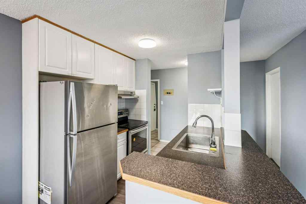 MLS® # A2270487 - Unit #301 2734 17 Avenue SW in Shaganappi Calgary, Residential Open Houses