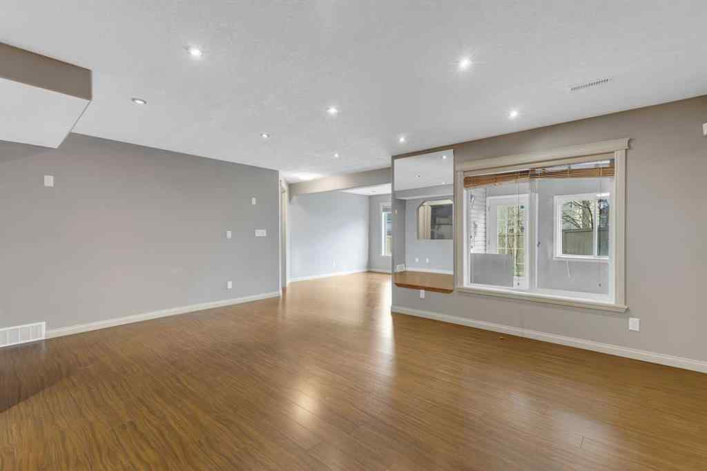 MLS® A2270488 - 71 Kincora Park NW in Kincora Calgary, Residential