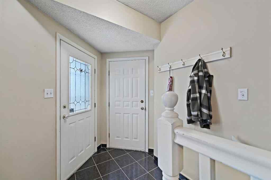 MLS® # A2270489 - 412 Madison Drive  in NONE Irricana, Residential Open Houses