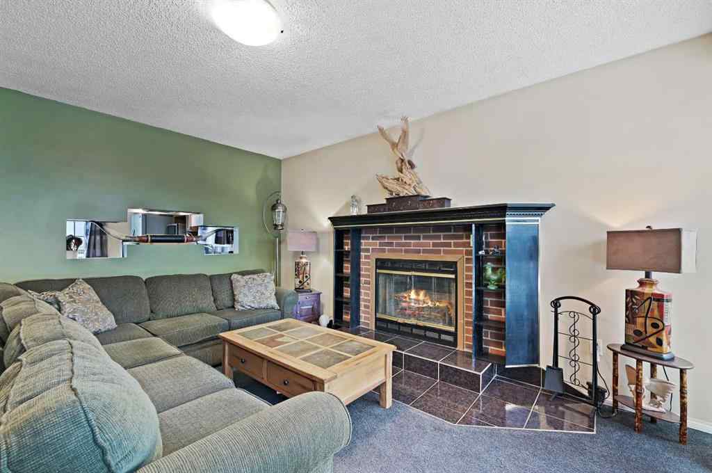 MLS® # A2270489 - 412 Madison Drive  in NONE Irricana, Residential Open Houses