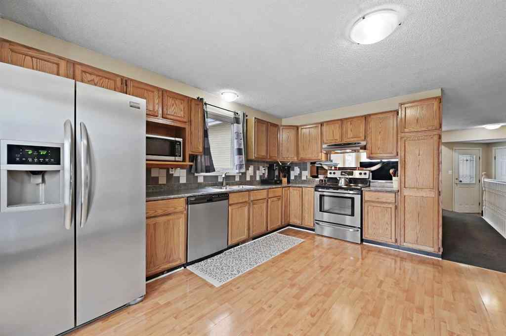 MLS® # A2270489 - 412 Madison Drive  in NONE Irricana, Residential Open Houses