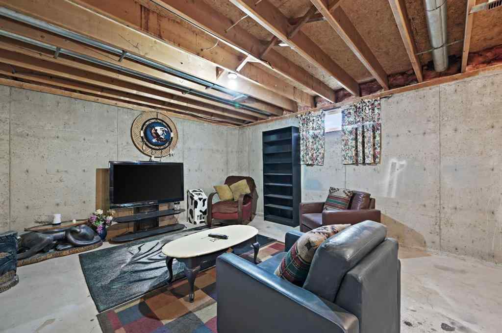 MLS® # A2270489 - 412 Madison Drive  in NONE Irricana, Residential Open Houses