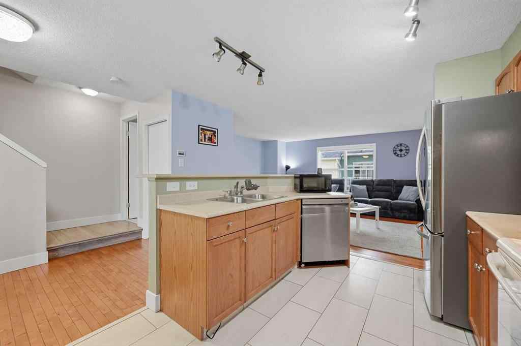 MLS&reg; # A2270493 - 215 Mckenzie Towne Gate SE in McKenzie Towne Calgary, Residential Open Houses