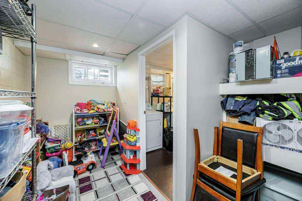 MLS&reg; # A2270496 - 22 Poplar Crescent  in NONE Springbrook, Residential Open Houses