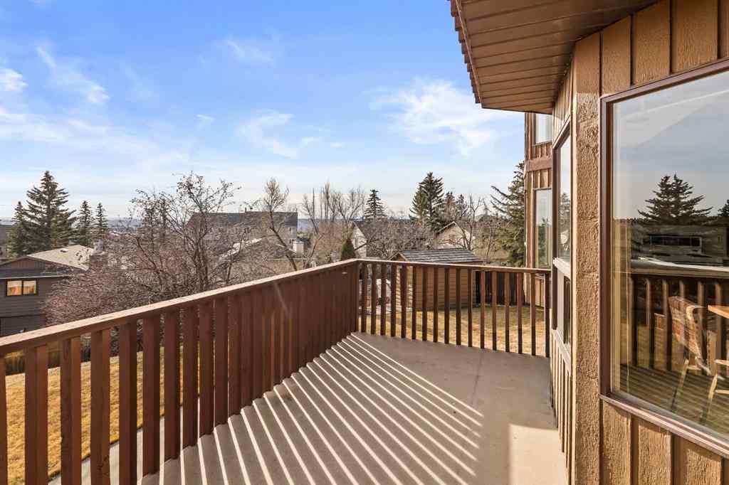 MLS&reg; # A2270497 - 16 Edgeland Bay NW in Edgemont Calgary, Residential Open Houses