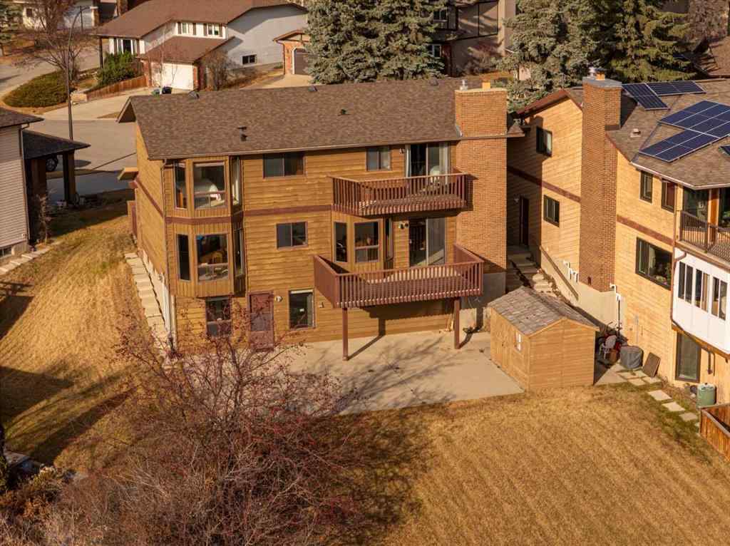 MLS&reg; # A2270497 - 16 Edgeland Bay NW in Edgemont Calgary, Residential Open Houses