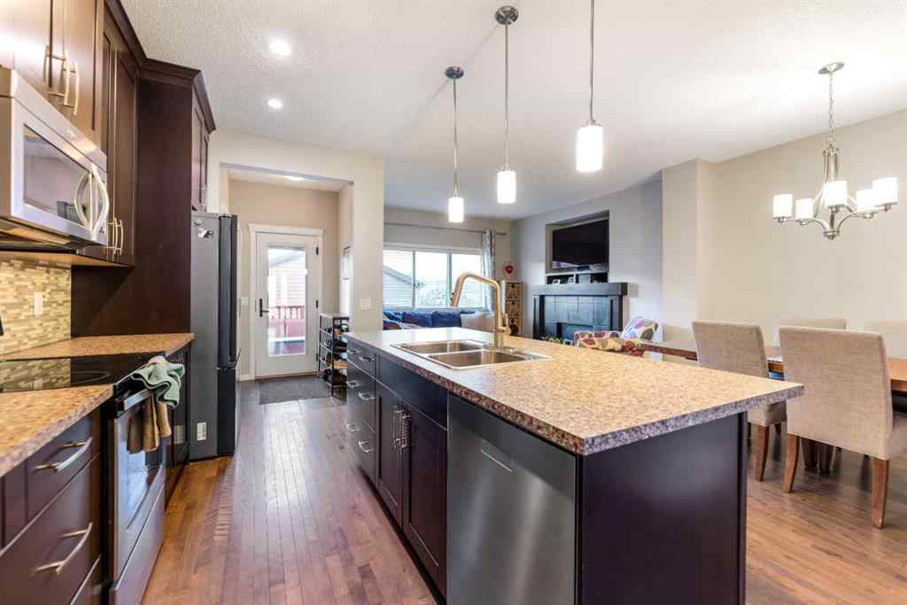 MLS&reg; # A2270499 - 1301 Reunion Place NW in Reunion Airdrie, Residential Open Houses