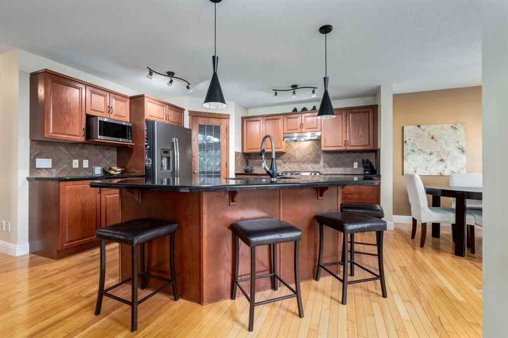 MLS® A2270505 - 53 Tuscany Valley Hill NW in Tuscany Calgary, Residential