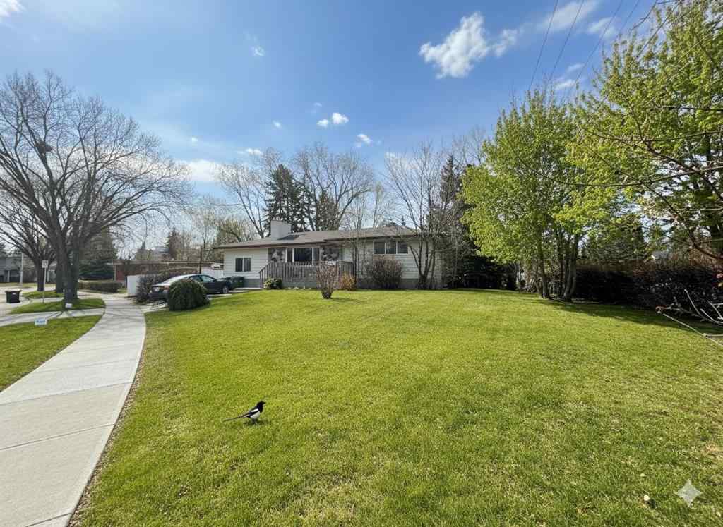 MLS&reg; # A2270506 - 3731 Varsity Drive NW in Varsity Calgary, Residential Open Houses