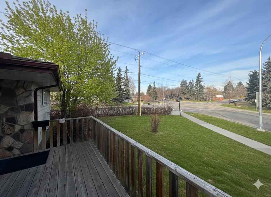 MLS&reg; # A2270506 - 3731 Varsity Drive NW in Varsity Calgary, Residential Open Houses