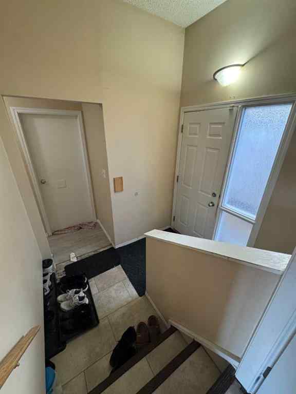 MLS&reg; # A2270506 - 3731 Varsity Drive NW in Varsity Calgary, Residential Open Houses