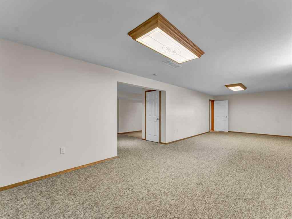 MLS&reg; # A2270507 - 274 Park Meadows Lane SE in Southview-Park Meadows Medicine Hat, Residential Open Houses