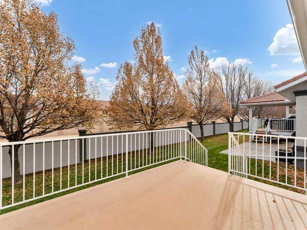 MLS&reg; # A2270507 - 274 Park Meadows Lane SE in Southview-Park Meadows Medicine Hat, Residential Open Houses