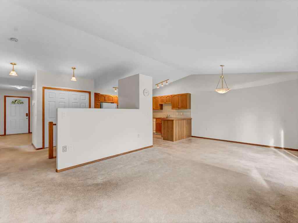 MLS&reg; # A2270507 - 274 Park Meadows Lane SE in Southview-Park Meadows Medicine Hat, Residential Open Houses