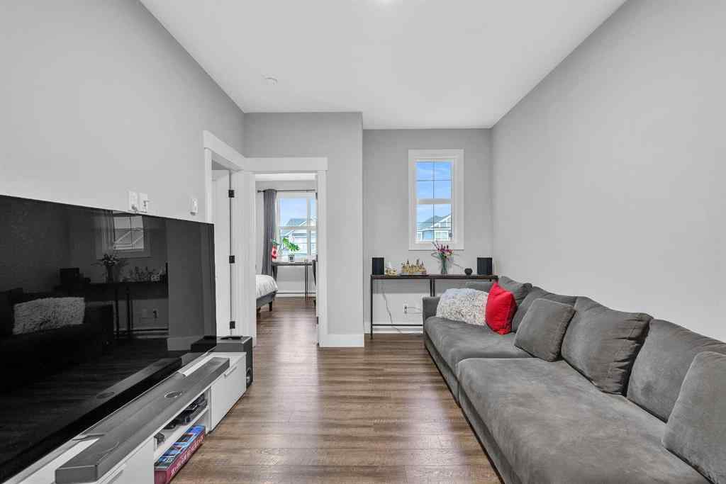 MLS&reg; # A2270516 - 127 Creekstone Park SW in Pine Creek Calgary, Residential Open Houses