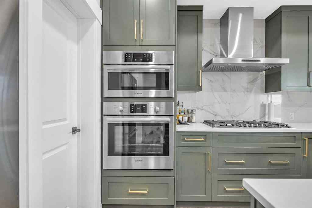 MLS&reg; # A2270516 - 127 Creekstone Park SW in Pine Creek Calgary, Residential Open Houses