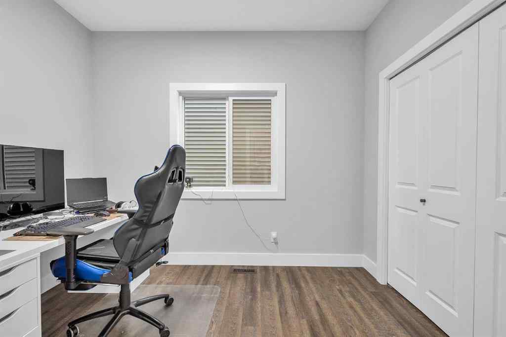 MLS&reg; # A2270516 - 127 Creekstone Park SW in Pine Creek Calgary, Residential Open Houses