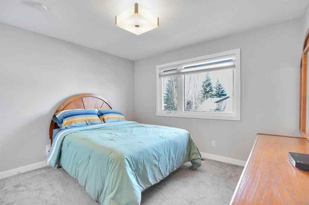 MLS&reg; # A2270517 - 33 Douglasbank Rise SE in Douglasdale/Glen Calgary, Residential Open Houses