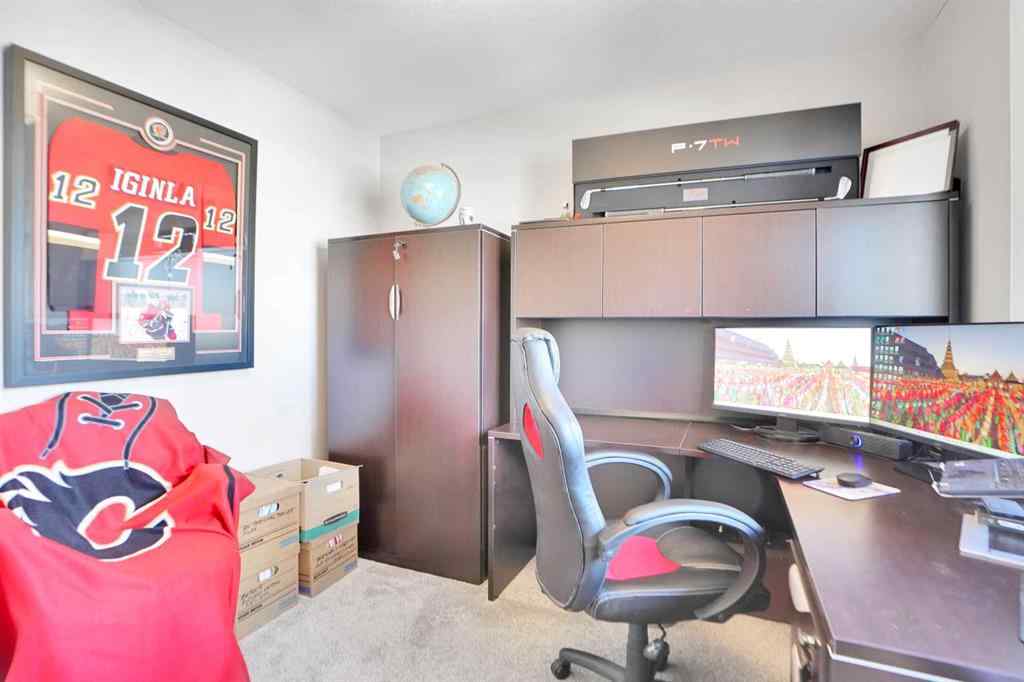 MLS&reg; # A2270517 - 33 Douglasbank Rise SE in Douglasdale/Glen Calgary, Residential Open Houses