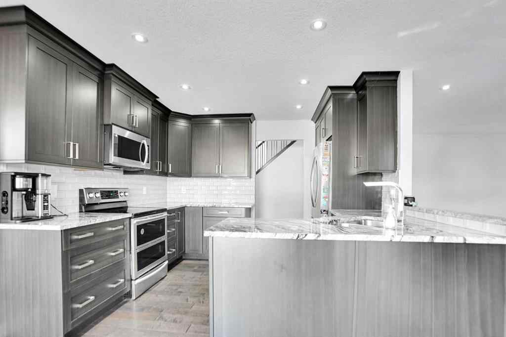 MLS&reg; # A2270517 - 33 Douglasbank Rise SE in Douglasdale/Glen Calgary, Residential Open Houses