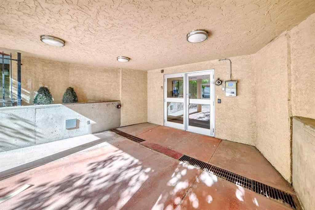 MLS® # A2270519 - Unit #111 1410 2 Street SW in Beltline Calgary, Residential Open Houses