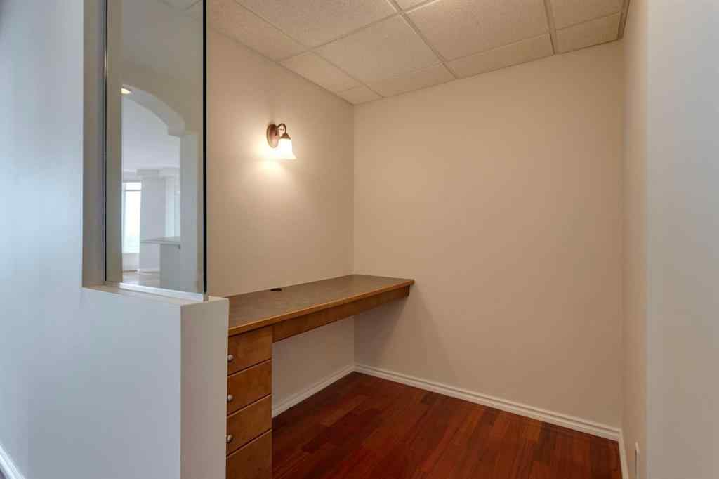 MLS&reg; # A2270521 - Unit #809 1718 14 Avenue NW in Hounsfield Heights/Briar Hill Calgary, Residential Open Houses