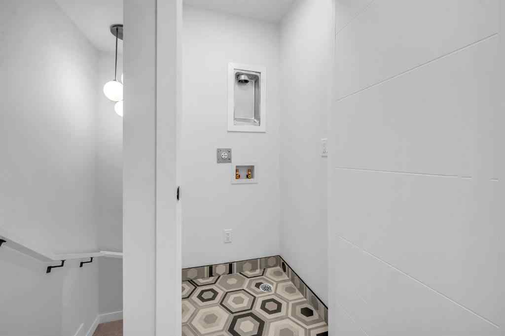 MLS&reg; # A2270525 - 604 Clover Road  in NONE Carstairs, Residential Open Houses