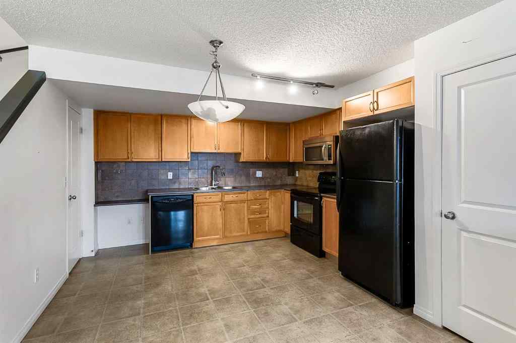 MLS&reg; # A2270528 - Unit #16 21 Mckenzie Towne Gate SE in McKenzie Towne Calgary, Residential Open Houses