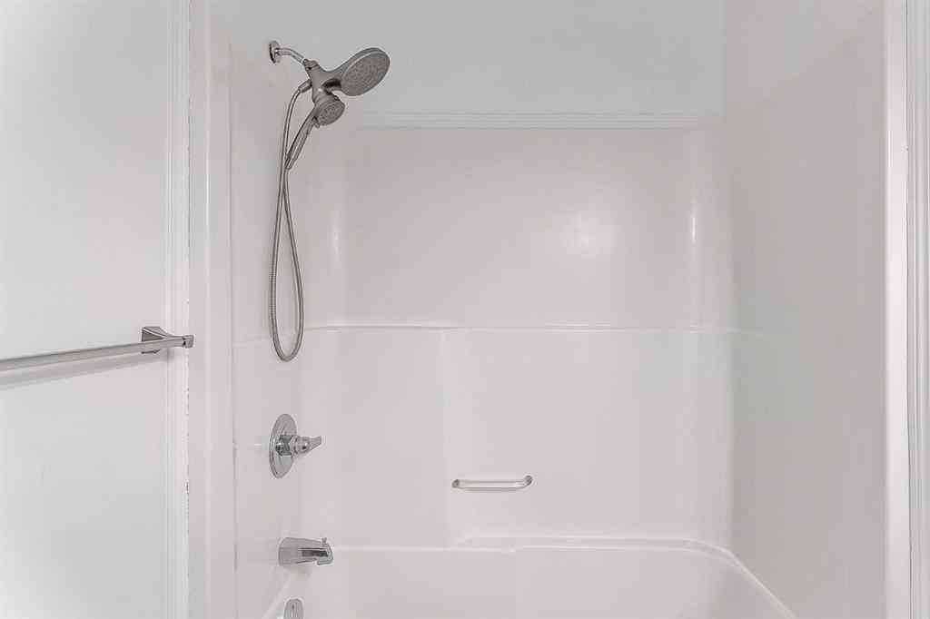 MLS&reg; # A2270528 - Unit #16 21 Mckenzie Towne Gate SE in McKenzie Towne Calgary, Residential Open Houses