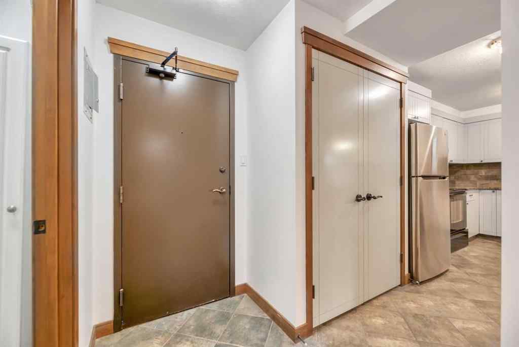MLS® A2270531 - Unit #209 315 50 Avenue SW in Windsor Park Calgary, Residential