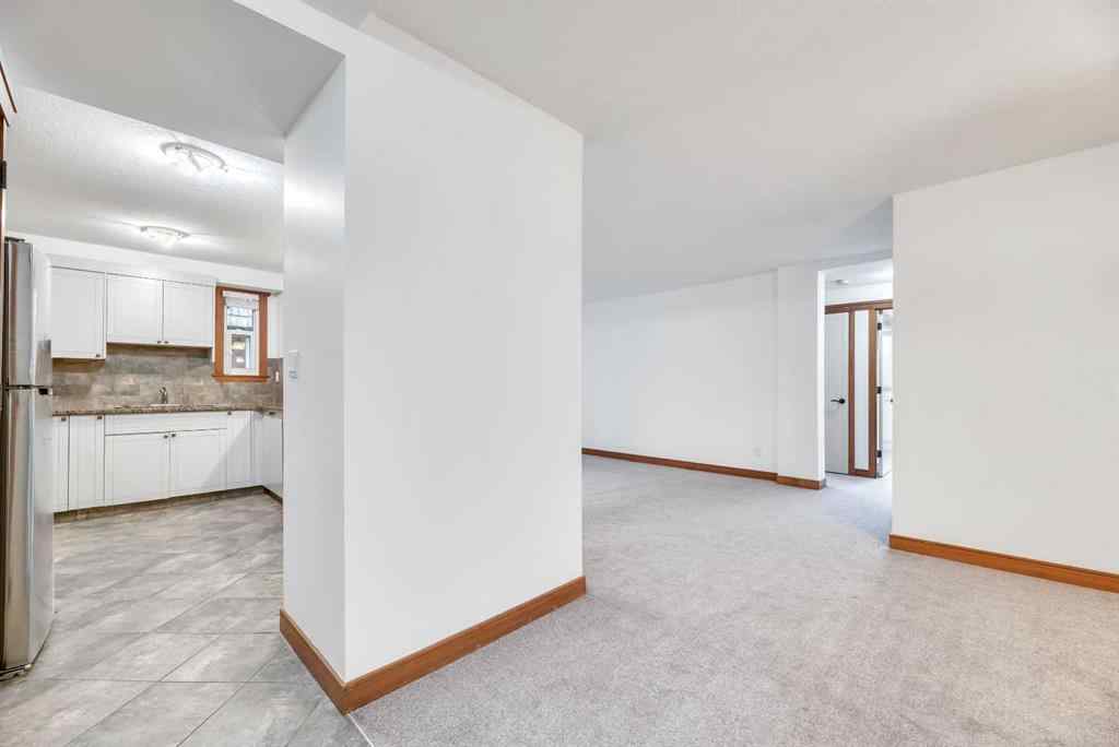 MLS® A2270531 - Unit #209 315 50 Avenue SW in Windsor Park Calgary, Residential