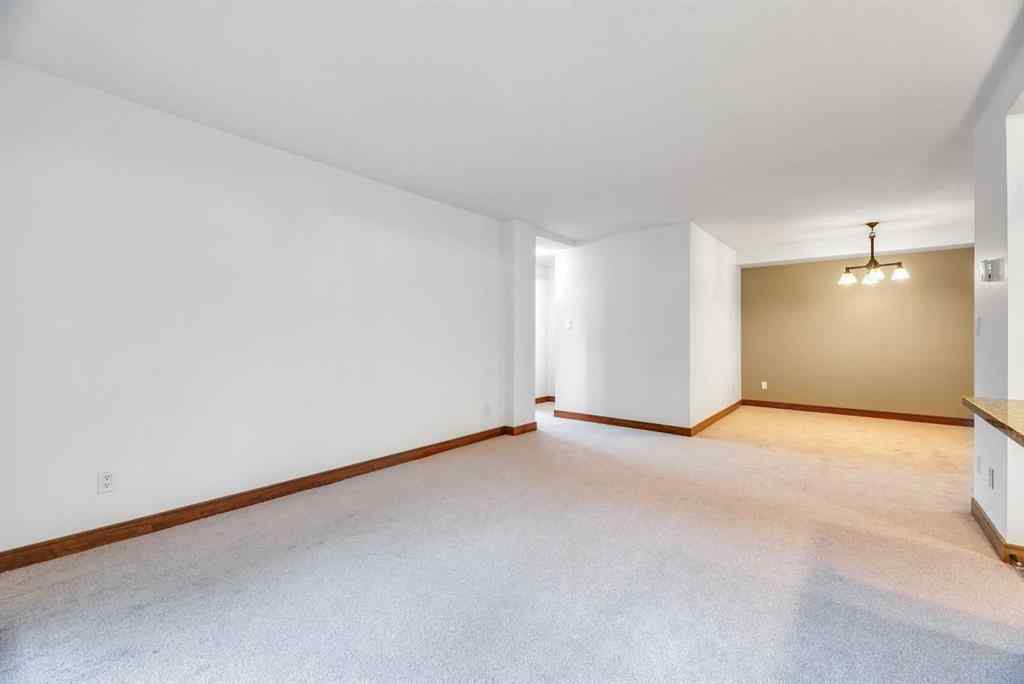 MLS® A2270531 - Unit #209 315 50 Avenue SW in Windsor Park Calgary, Residential