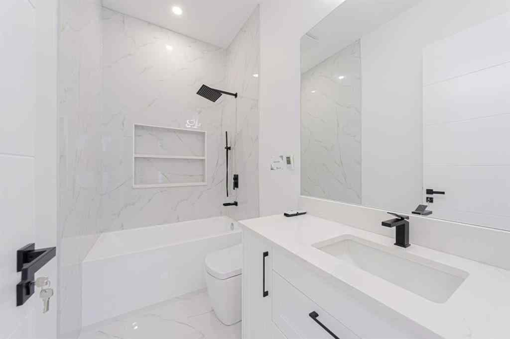 MLS® A2270534 - 5003 21 Avenue NW in Montgomery Calgary, Residential