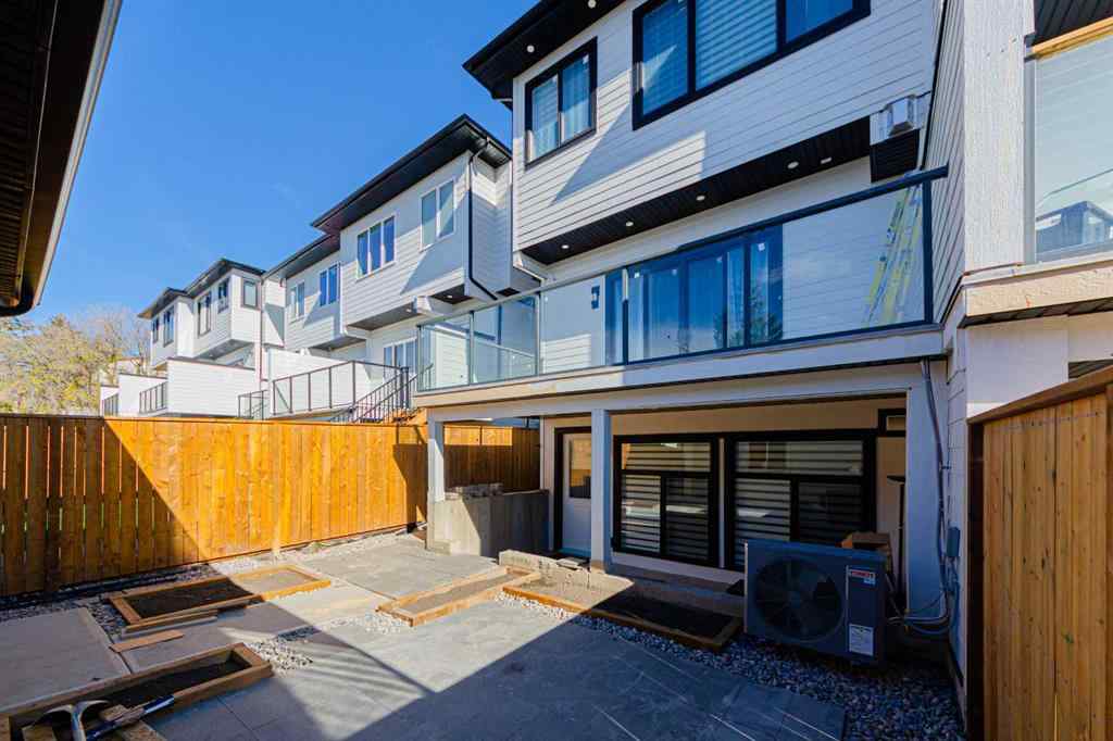 MLS® A2270534 - 5003 21 Avenue NW in Montgomery Calgary, Residential