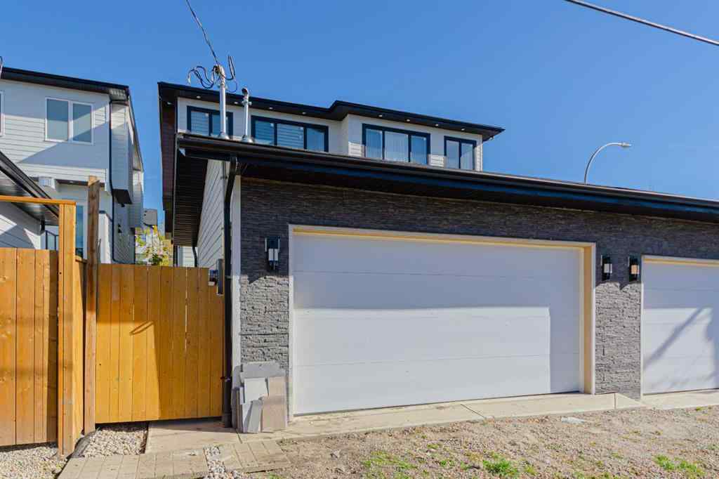 MLS® A2270534 - 5003 21 Avenue NW in Montgomery Calgary, Residential