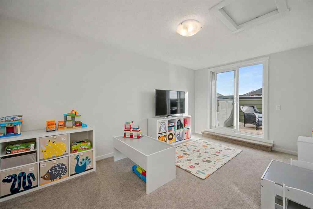 MLS&reg; # A2270542 - 352 Cranbrook Square SE in Cranston Calgary, Residential Open Houses