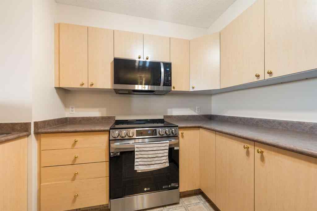 MLS® # A2270554 - Unit #1406 12 cimarron Common  in Cimarron Park Okotoks, Residential Open Houses