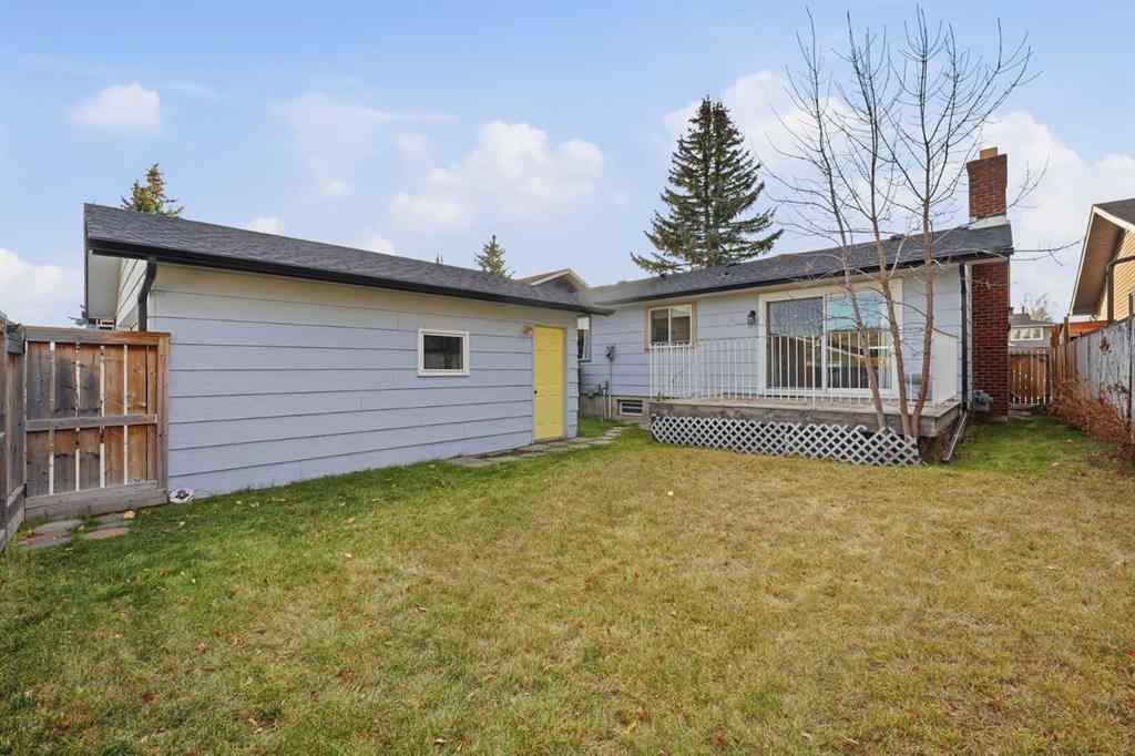 MLS&reg; # A2270563 - 60 Sunmount Close SE in Sundance Calgary, Residential Open Houses